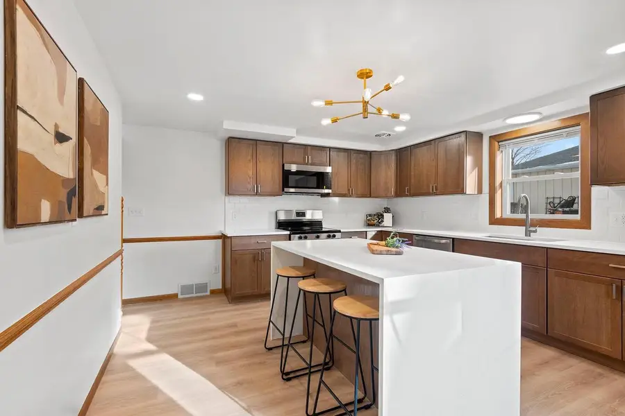 417 W 3RD STREET, Kimberly, WI 54136 - #3