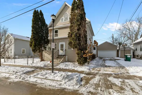 272 S PARK AVENUE, Fond Du Lac, WI 54935