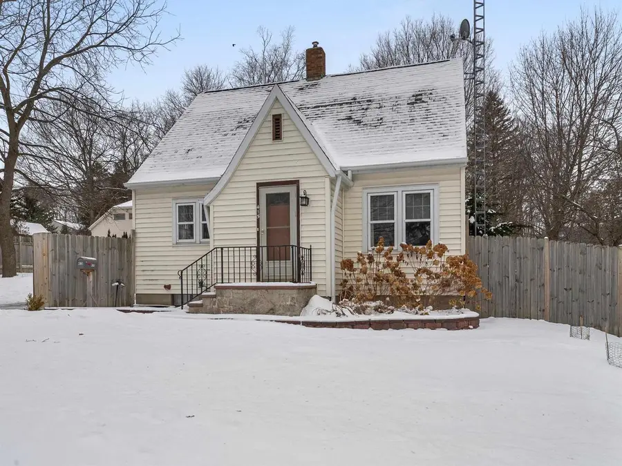 415 S NEENAH AVENUE, Sturgeon Bay, WI 54235 - Image #3