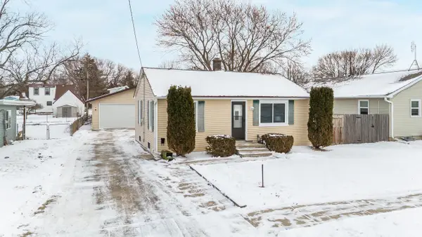 1852 MCCURDY STREET, Oshkosh, WI 54902