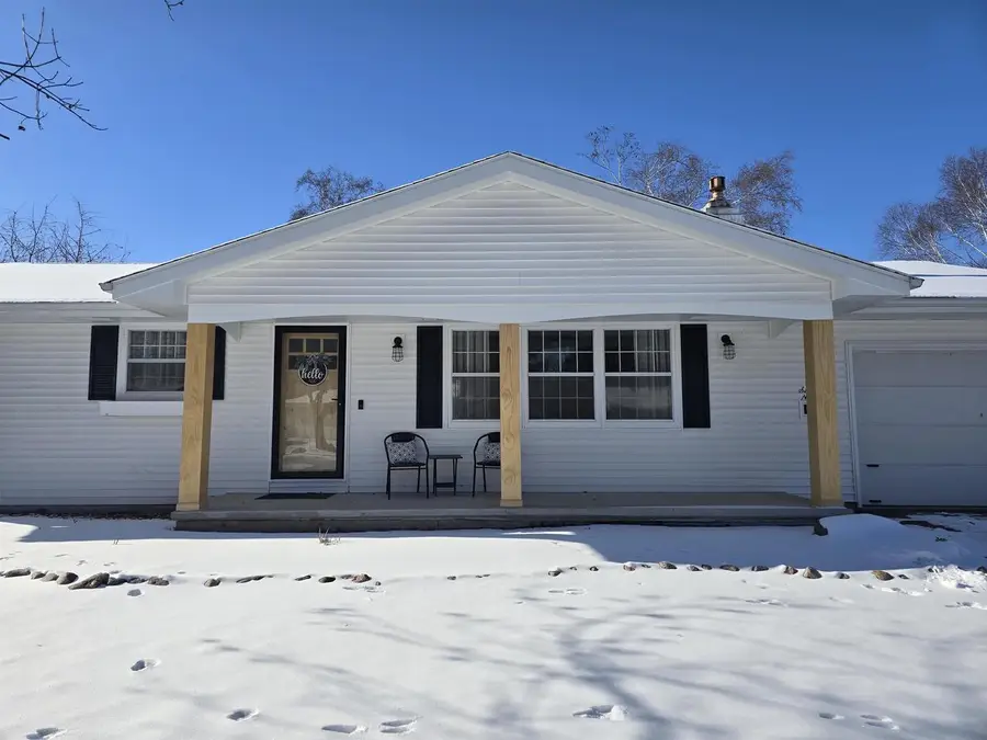 1719 S SEMINOLE ROAD, Appleton, WI 54914 - Image #2