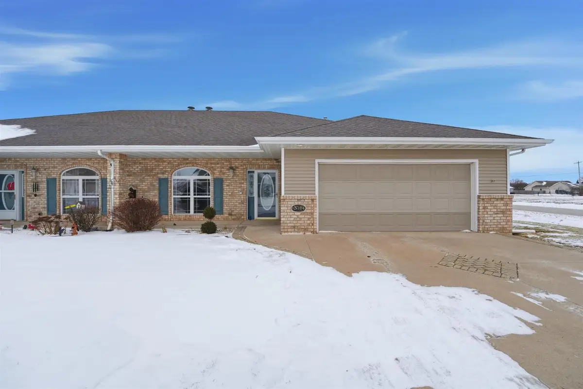 N194 EASTOWNE LANE, Appleton, WI 54915 - Image #1