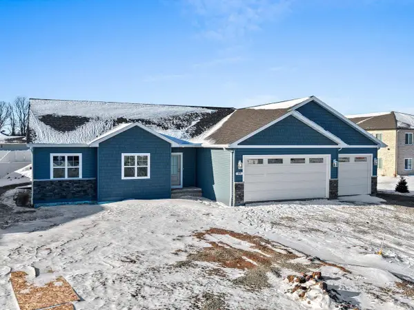 399 BATTERY AVENUE, De Pere, WI 54115