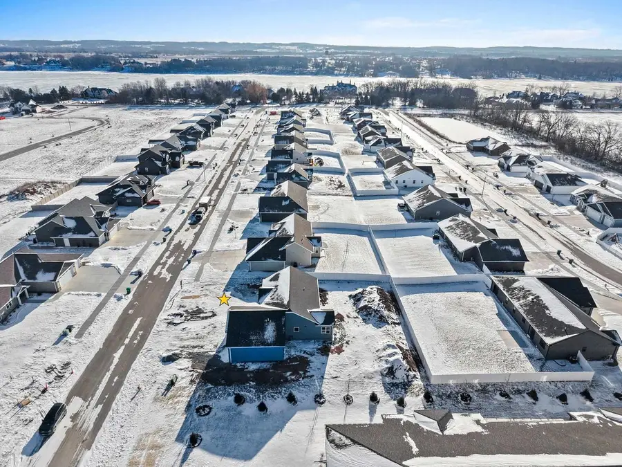 399 BATTERY AVENUE, De Pere, WI 54115 - Image #3