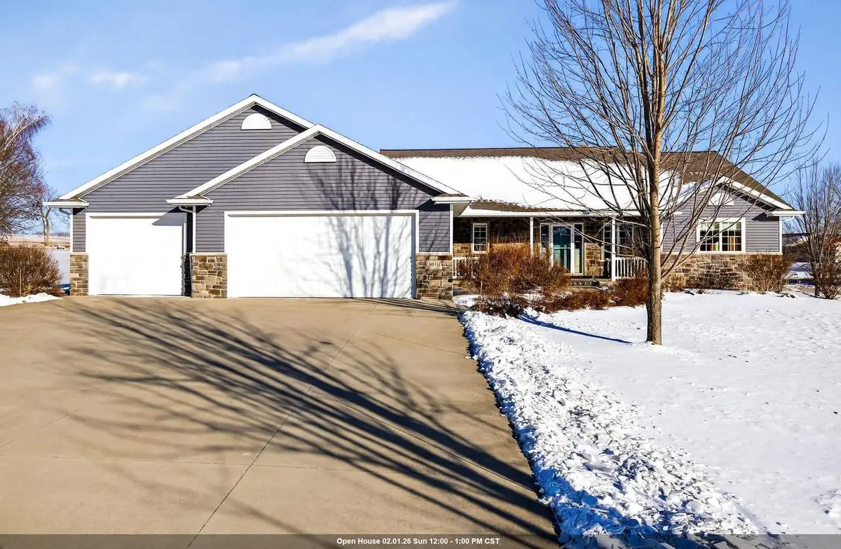 9410 MEMORY LANE, Neenah, WI 54956 - Image #1