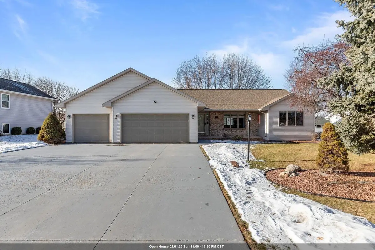 W5609 JOCHMANN DRIVE, Appleton, WI 54915 - Image #1