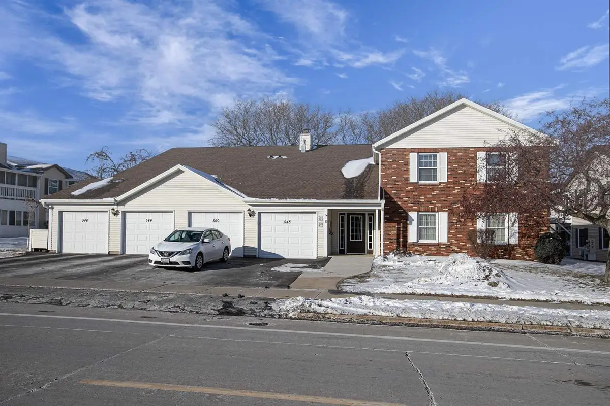 546 W SMITH AVENUE, Oshkosh, WI 54901 - Image #1
