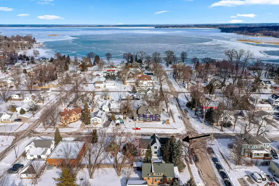 34 N 3RD STREET, Winneconne, WI 54986 - Image #2