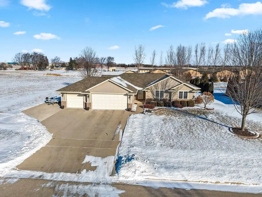 1972 SINCLAIR DRIVE, De Pere, WI 54115 - Image #3