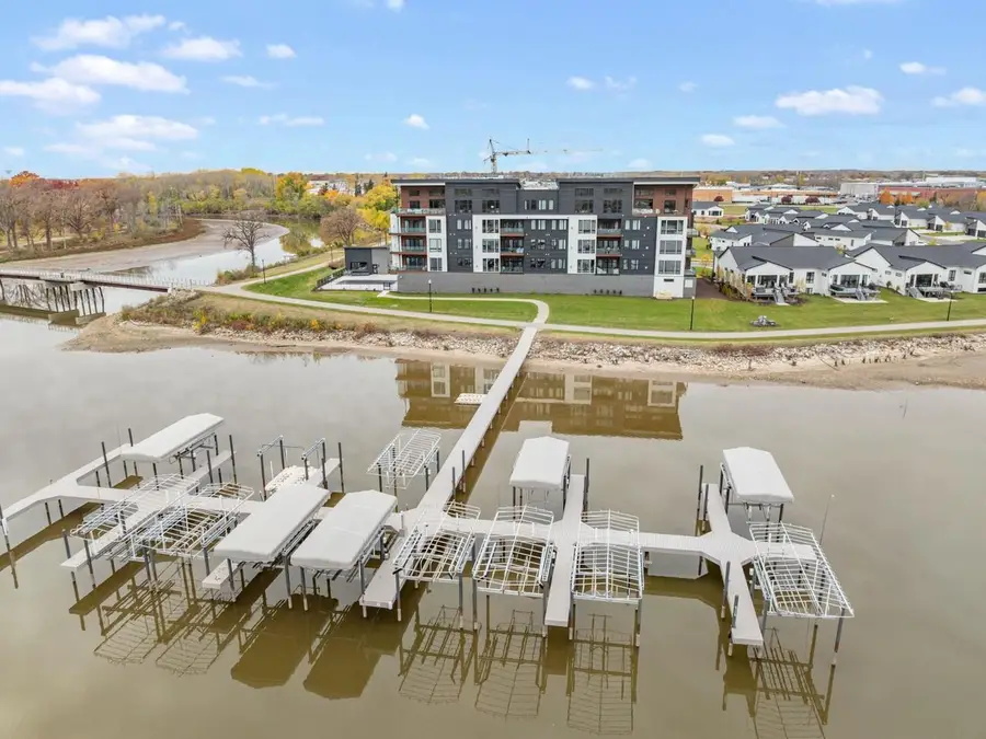 359 ALDON CIRCLE, Green Bay, WI 54304 - #2