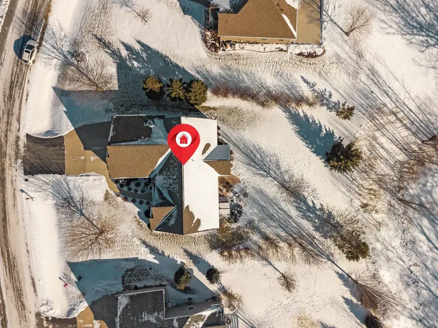 1928 TIMBERLINE DRIVE, Oshkosh, WI 54904 - Image #3