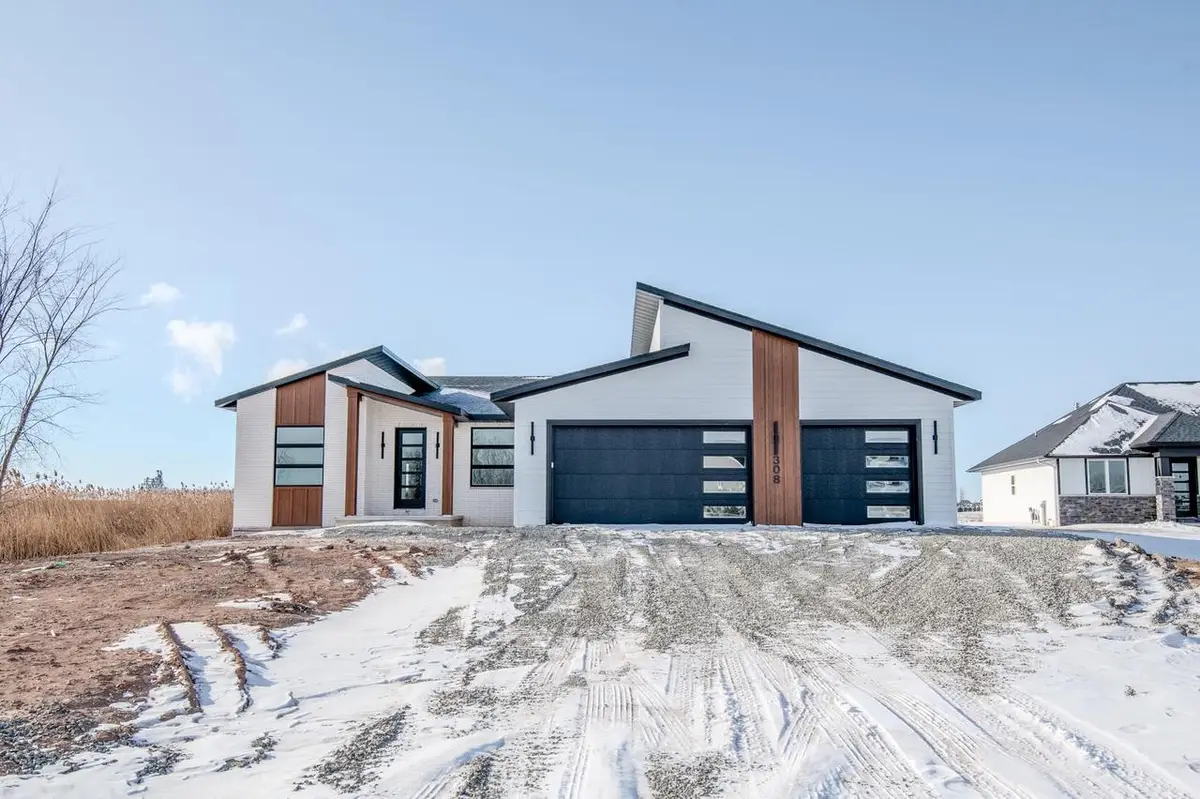 308 KERRIGAN DRIVE, Wrightstown, WI 54180 - Image #1