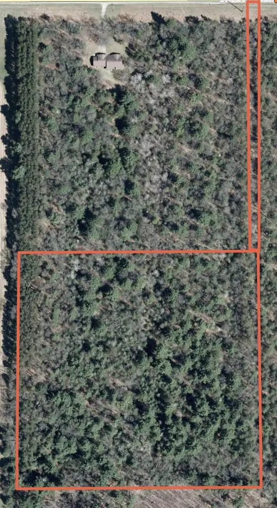 E421 STRATTON LAKE ROAD, Waupaca, WI 54981 - Image #2