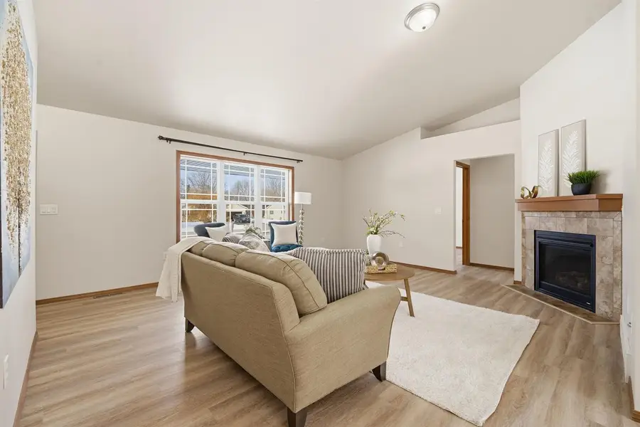 531 CHAIN DRIVE, Appleton, WI 54915 - Image #3