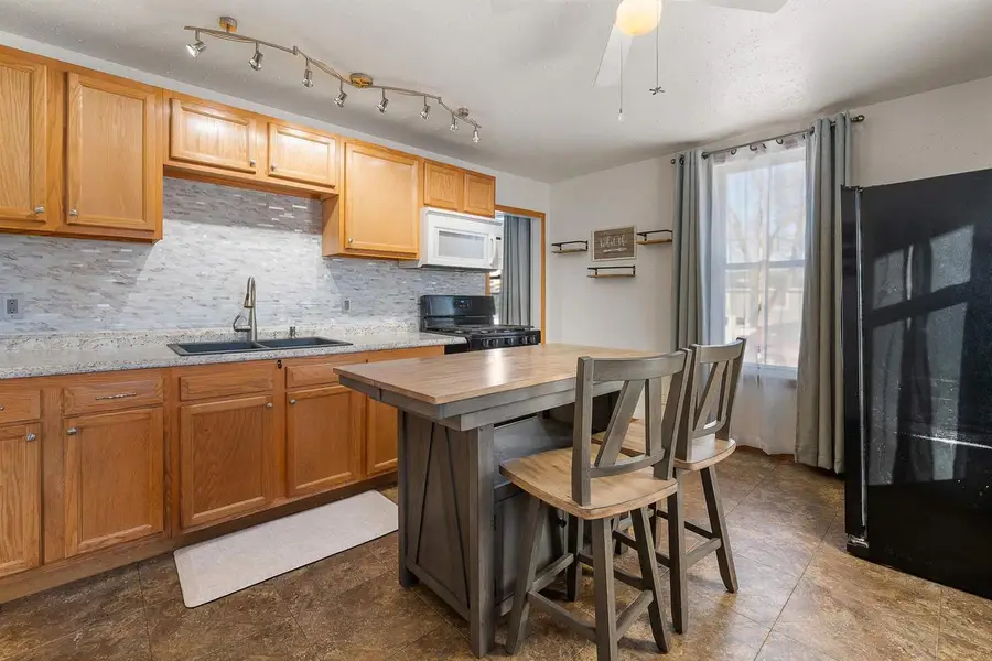 1747 GEORGIA STREET, Oshkosh, WI 54902 - Image #2