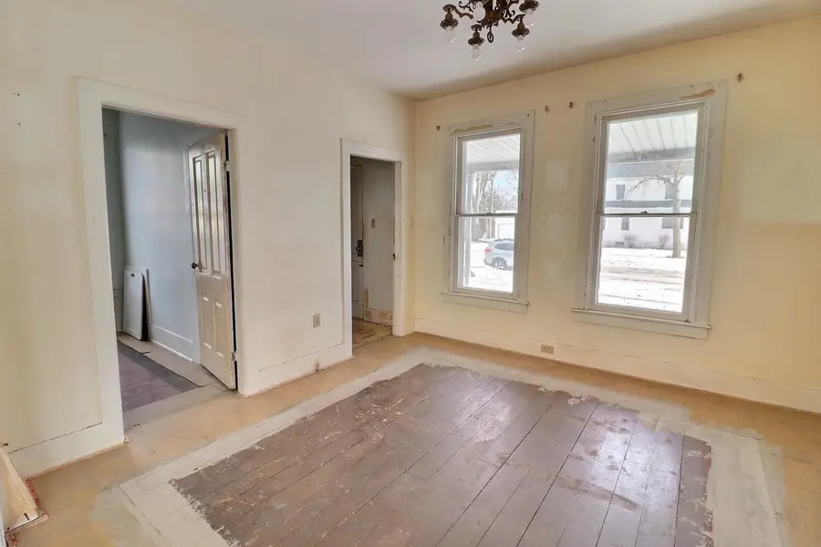 203 N OAKLAND AVENUE, Green Bay, WI 54303 - Image #3