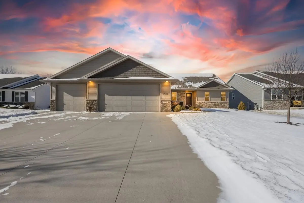4235 N SHADYWOOD COURT, Appleton, WI 54914 - Image #1