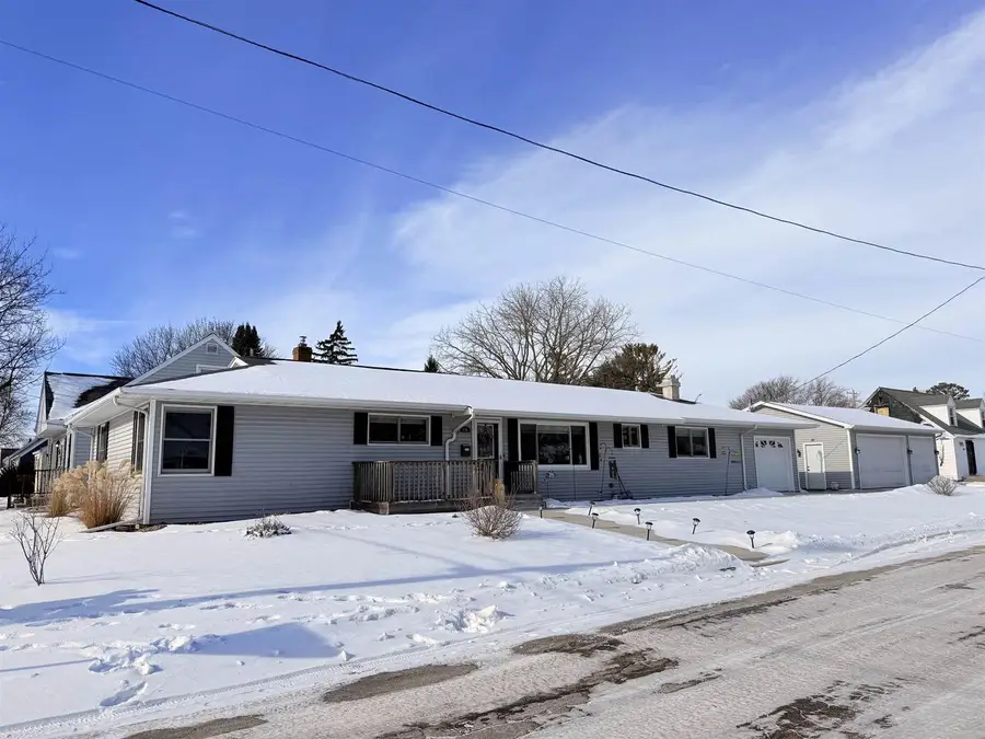 636 ELIZABETH STREET, Menasha, WI 54952 - #2