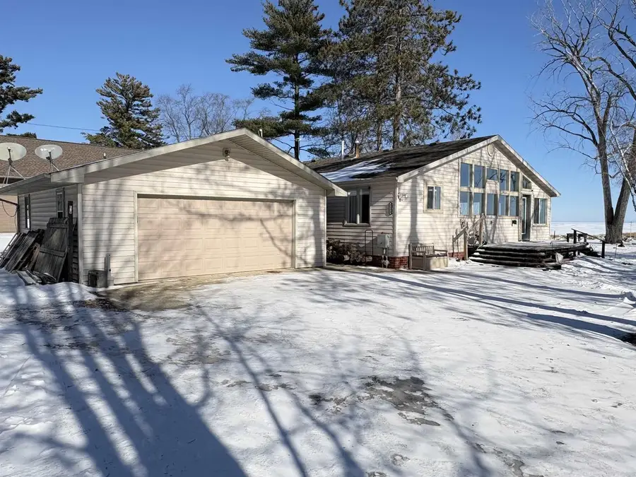 5204 COUNTY ROAD N, Oconto, WI 54153 - Image #2