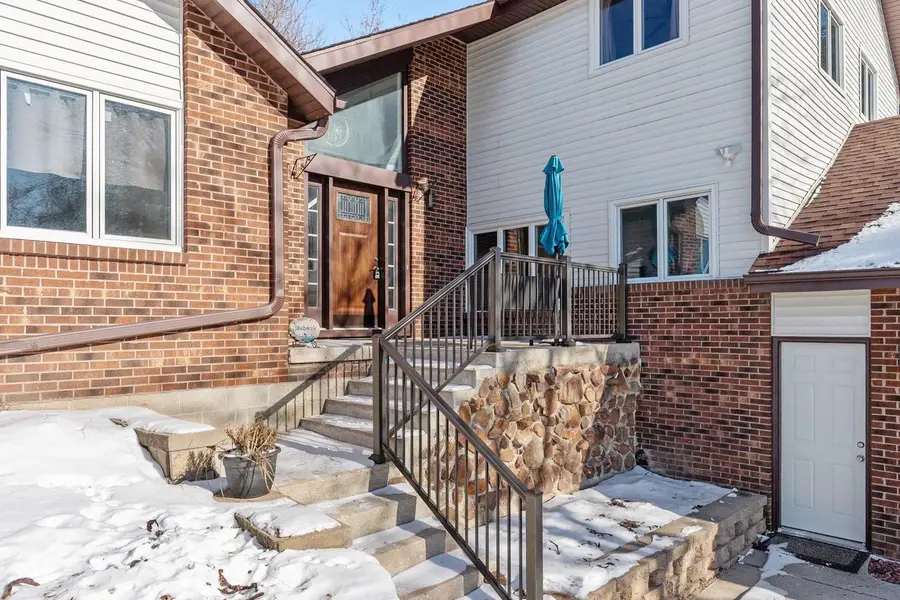 N1231 COUNTY RD V, Campbellsport, WI 53010 - Image #3