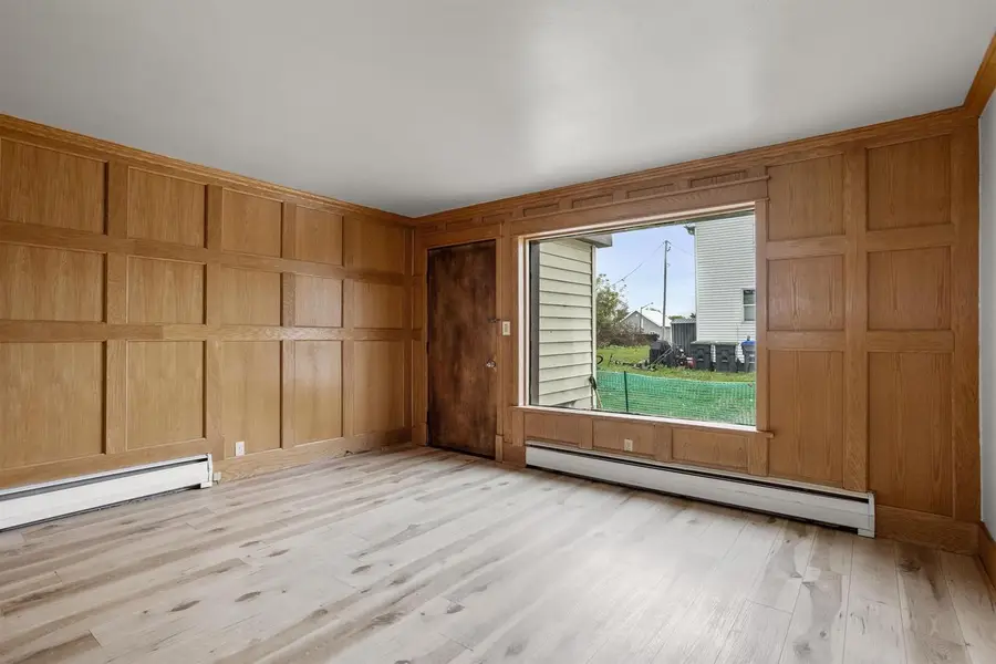 111 N MAPLE STREET, Black Creek, WI 54106 - #3