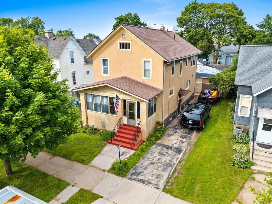 1318 PRESCOTT STREET, Marinette, WI 54143 - #3