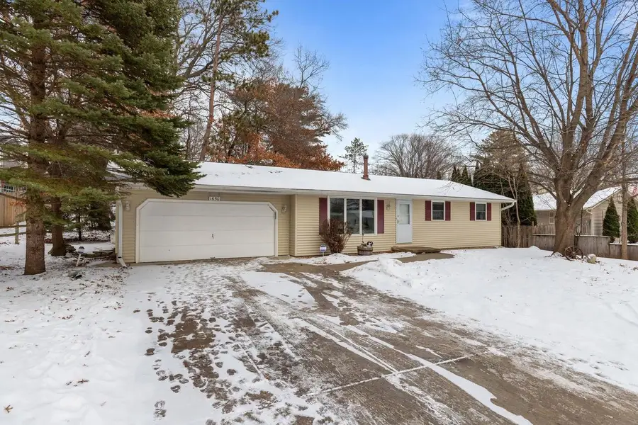 1650 BIEMERET STREET, Green Bay, WI 54304 - Image #2