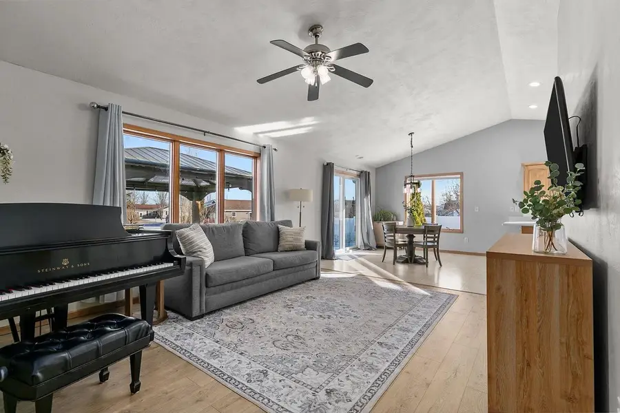 W5372 GABLE DRIVE, Appleton, WI 54915 - #3