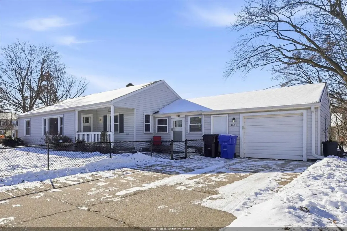 807 N BADGER AVENUE, Appleton, WI 54914 - #1