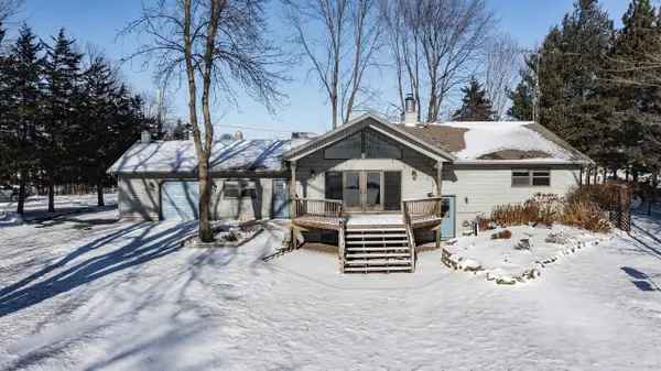 9205 WILLOW LANE, Fremont, WI 54940