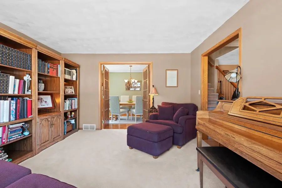 1009 E NORTHWOOD DRIVE, Appleton, WI 54911 - Image #2