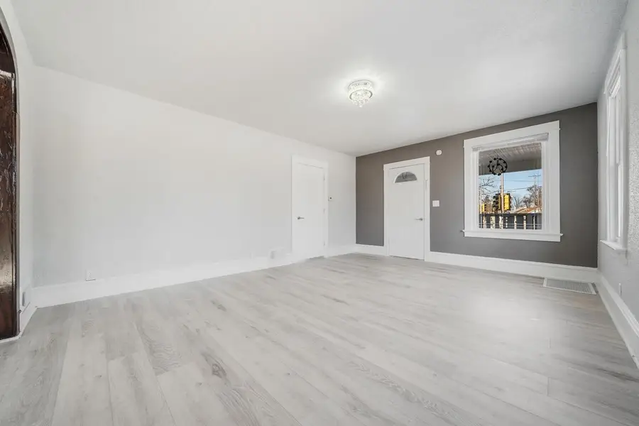 1303 W PROSPECT AVENUE, Appleton, WI 54914 - #3