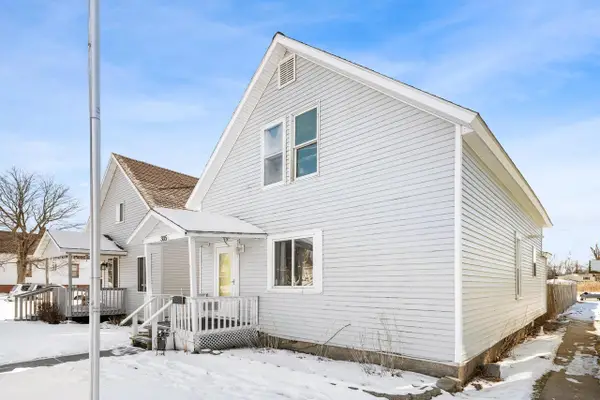 305 CARNEY BOULEVARD, Marinette, WI 54143