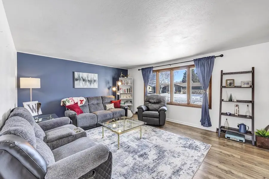 1231 COLLE STREET, Luxemburg, WI 54217 - Image #2