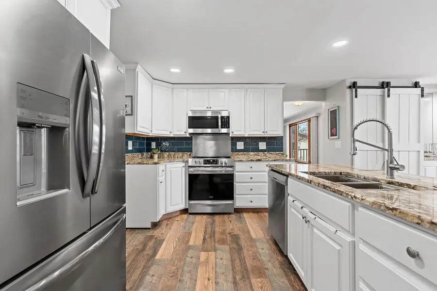 129 W WALLRICH ROAD, Cecil, WI 54111 - #3