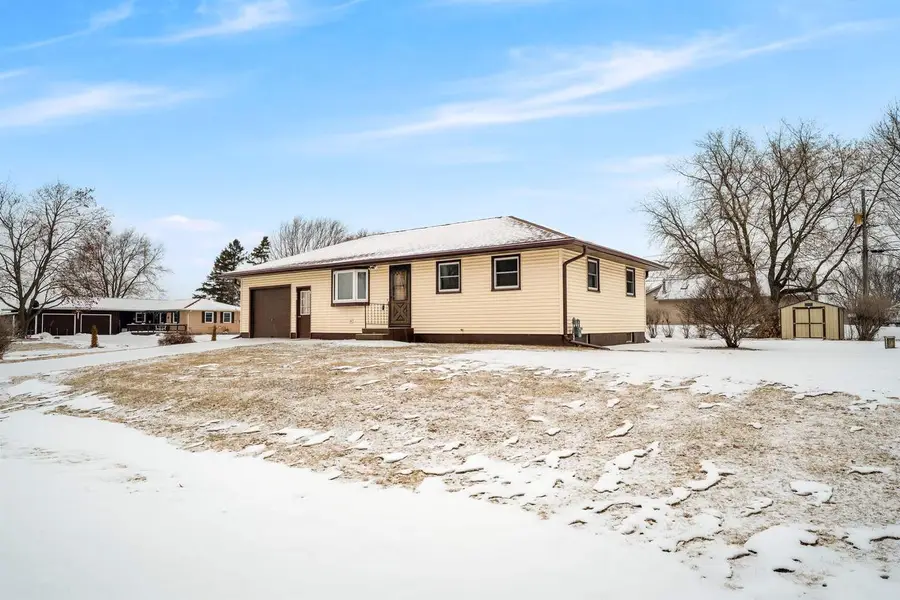 680 GLENDALE AVENUE, Oshkosh, WI 54901 - #2