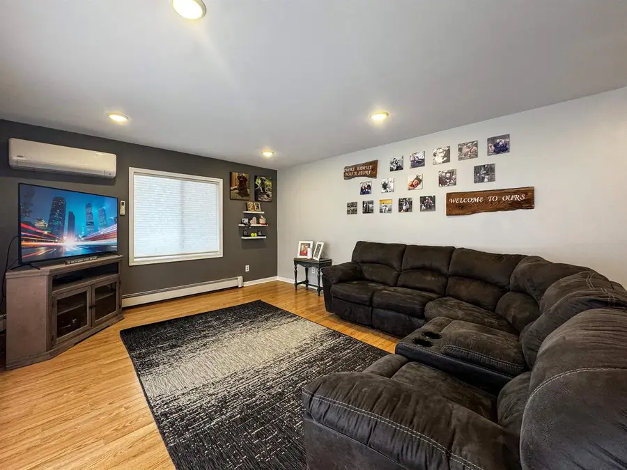 511 S WELLS AVENUE, Peshtigo, WI 54157 - #2