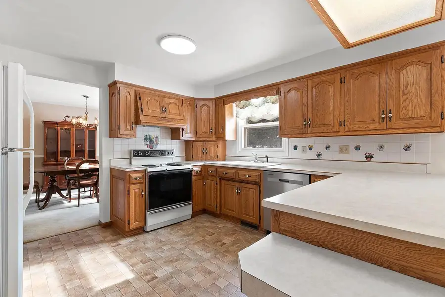 1624 ST CHRISTOPHER COURT, Green Bay, WI 54304 - #2