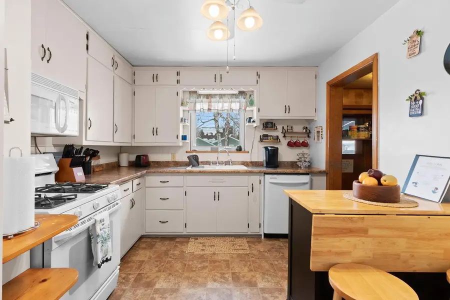 1115 GROSS AVENUE, Green Bay, WI 54304 - #3