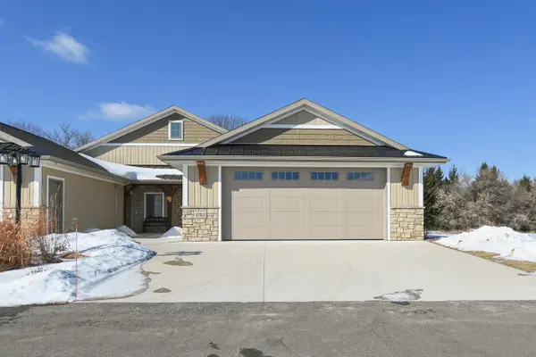 2765 COUNTY ROAD EE, Abrams, WI 54101