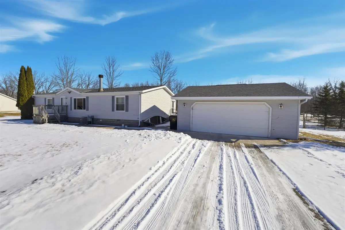 882 LILAC ROAD, Little Suamico, WI 54141 - #1