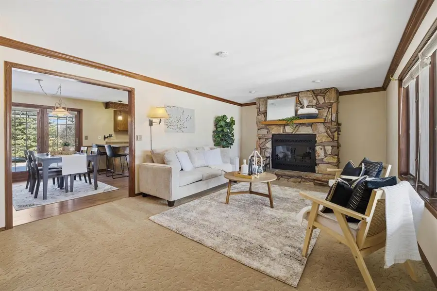 W6534 MANITOWOC ROAD, Menasha, WI 54952 - #2