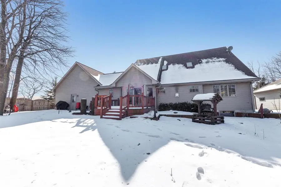 764 BROOKWOOD DRIVE, Seymour, WI 54165 - #3