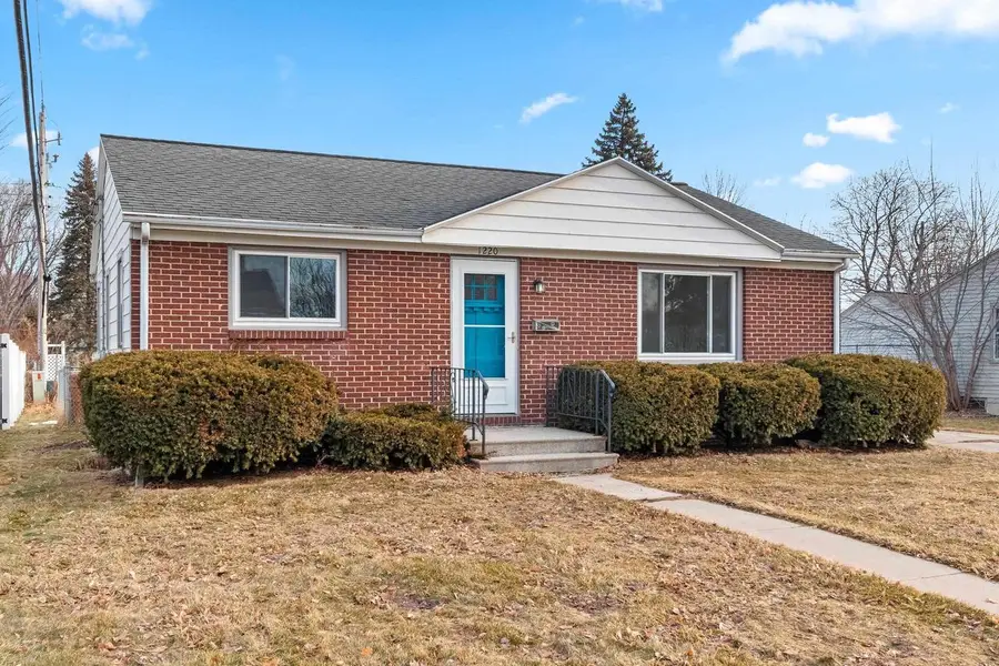 1220 HICKORY HILL DRIVE, Green Bay, WI 54304 - #3