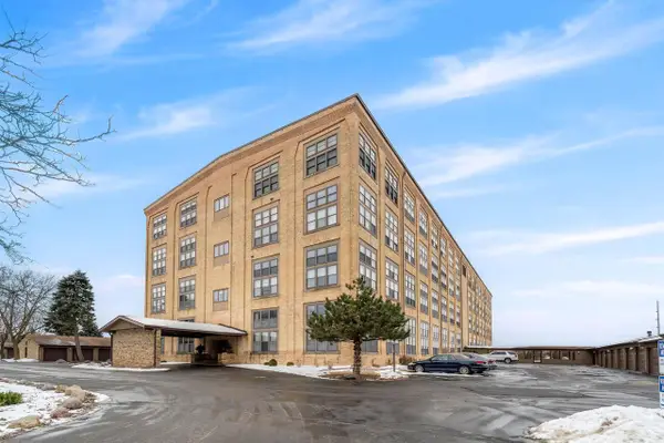 1545 ARBORETUM DRIVE  #201, Oshkosh, WI 54901