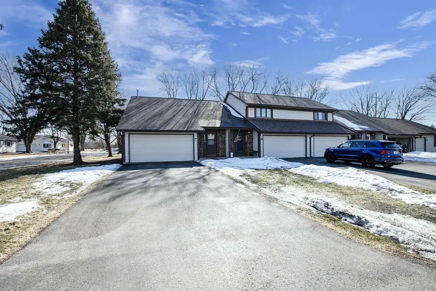 2895 W 4TH STREET  #2A, Appleton, WI 54914 - #3