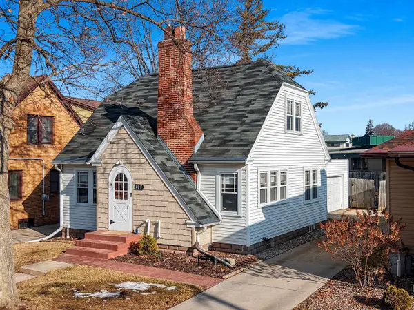 827 CATHERINE STREET, Green Bay, WI 54301