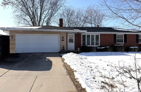 2320 MANITOWOC ROAD, Green Bay, WI 54311