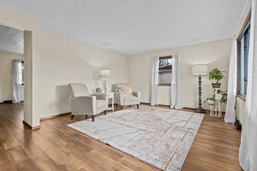 1410 MIAMI CIRCLE, Little Chute, WI 54140 - #3