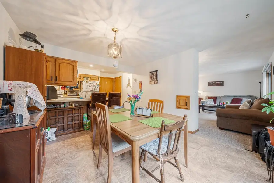 68 VALERIE DRIVE, Appleton, WI 54915 - #3